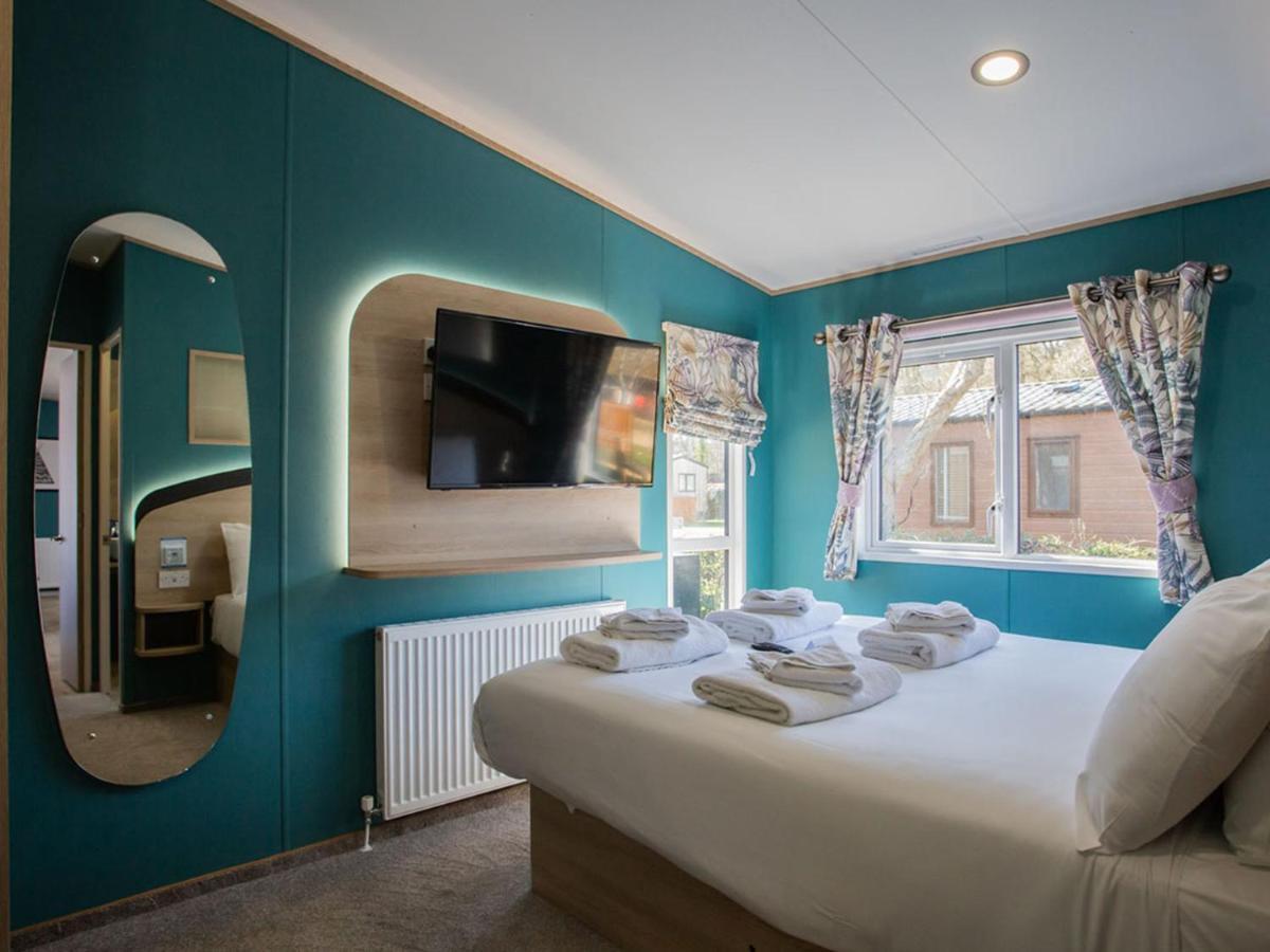 Whitecliff Bay Holiday Park Bembridge Dış mekan fotoğraf