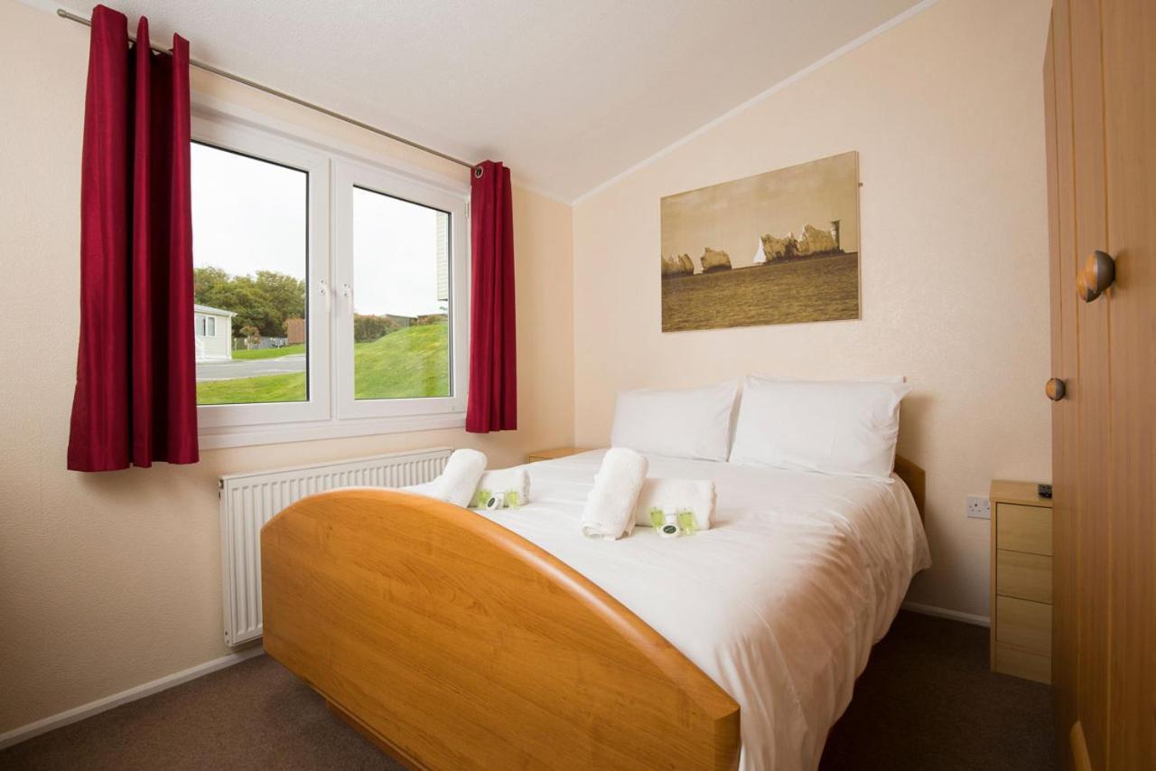 Whitecliff Bay Holiday Park Bembridge Dış mekan fotoğraf
