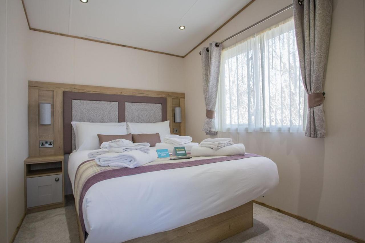 Whitecliff Bay Holiday Park Bembridge Dış mekan fotoğraf