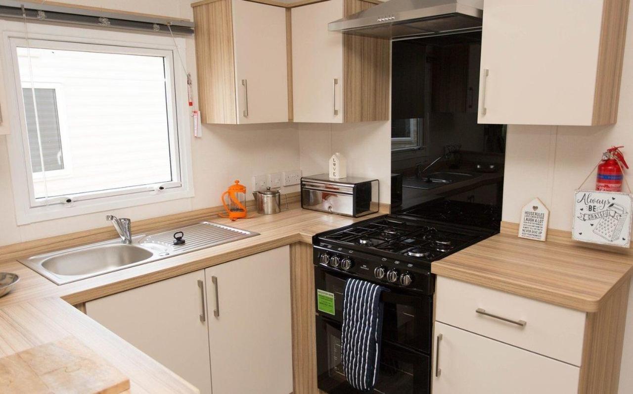 Whitecliff Bay Holiday Park Bembridge Dış mekan fotoğraf