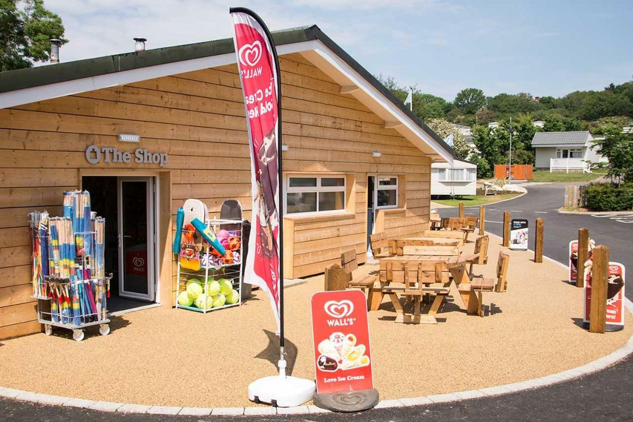 Whitecliff Bay Holiday Park Bembridge Dış mekan fotoğraf