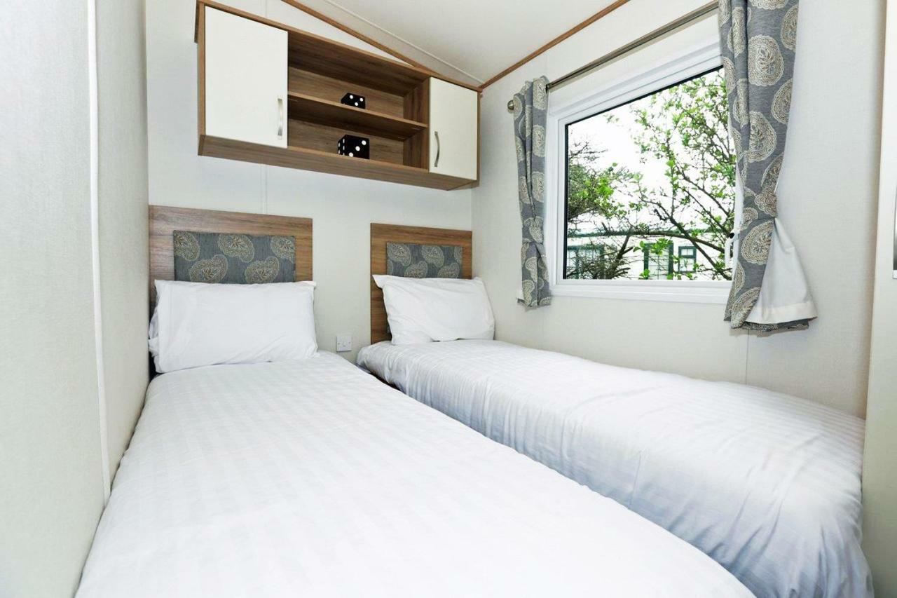 Whitecliff Bay Holiday Park Bembridge Dış mekan fotoğraf