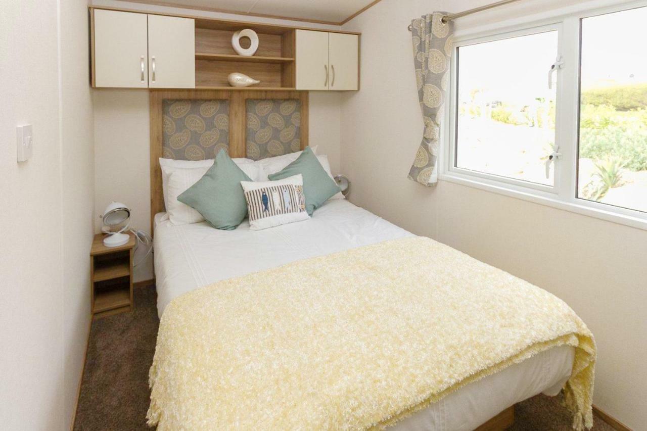 Whitecliff Bay Holiday Park Bembridge Dış mekan fotoğraf